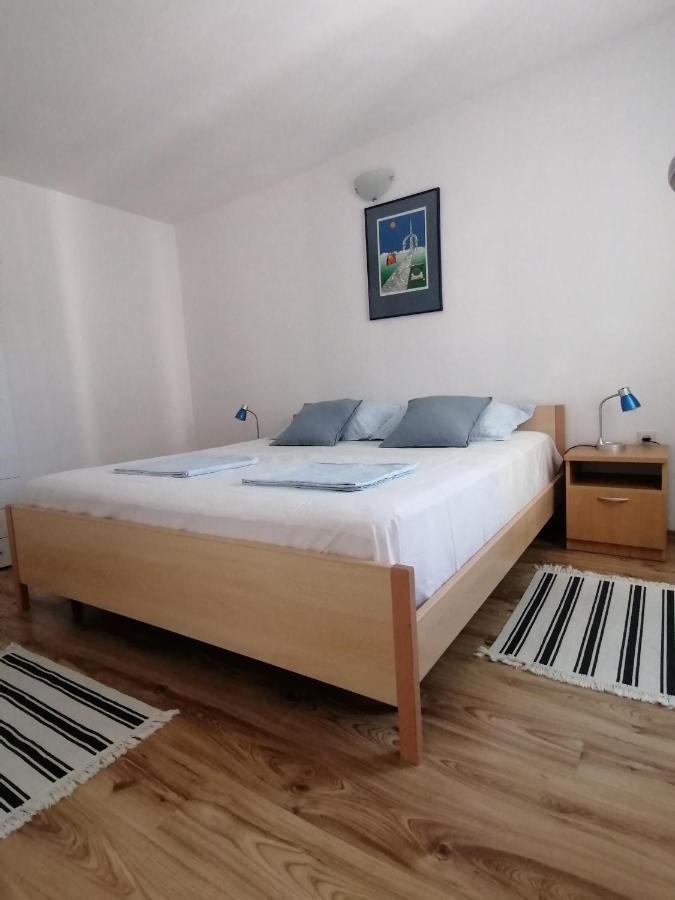 Apartman Nora Διαμέρισμα Χβαρ Εξωτερικό φωτογραφία